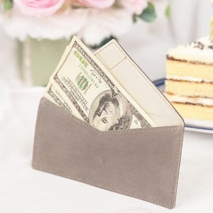 Porte-monnaie personnalisé en cuir suédé, porte-monnaie personnalisé pour cadeaux, budget, mariages, événements | Portefeuille avec texte gravé