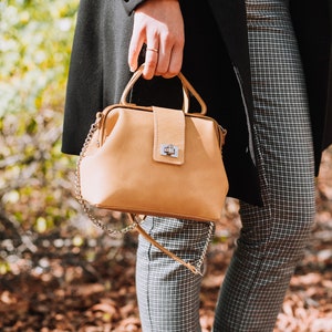 Sac à main en cuir, Sac Doctors en cuir, Sacoche en cuir vintage, Sac à main en cuir personnalisé, Cadeau danniversaire pour elle image 8