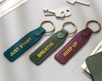 Llavero motivacional de cuero, llavero con palabra personalizada grabada, regalo de afirmación, regalo de autocuidado, idea de regalo de ánimo