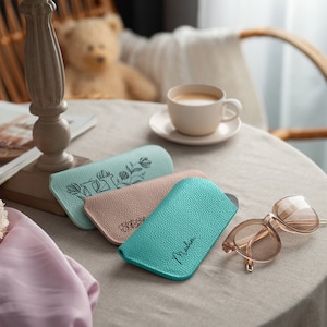 Aangepaste bruidsmeisje zonnebrillenhoes - gepersonaliseerde elegante geschenkdoos met monogram Add-On voor bruidsfeestvoorstel, bruiloftsfeestgunsten