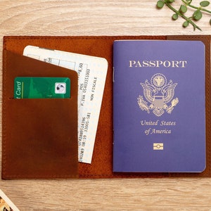 Personalized Passport Holder, Leather Passport Holder, Personalized Passport Cover, Passport Gift