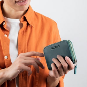 Minimalistische Leder Brieftasche, Reißverschluss Damen Leder Brieftasche, handgemachte schlanke Leder Brieftasche Bild 9