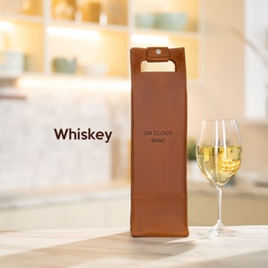 Whiskey brown personalized leather wine bottle bag with custom engraving, elegant romantic wine present for anniversary dinner