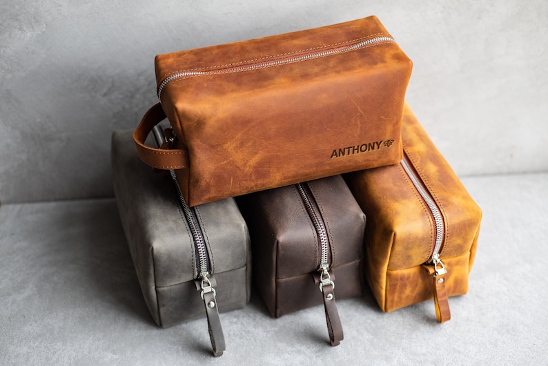 Personalized leather dopp kit for men, Leather toiletry bag, Personalized mens toiletry bag gift fot him image 1