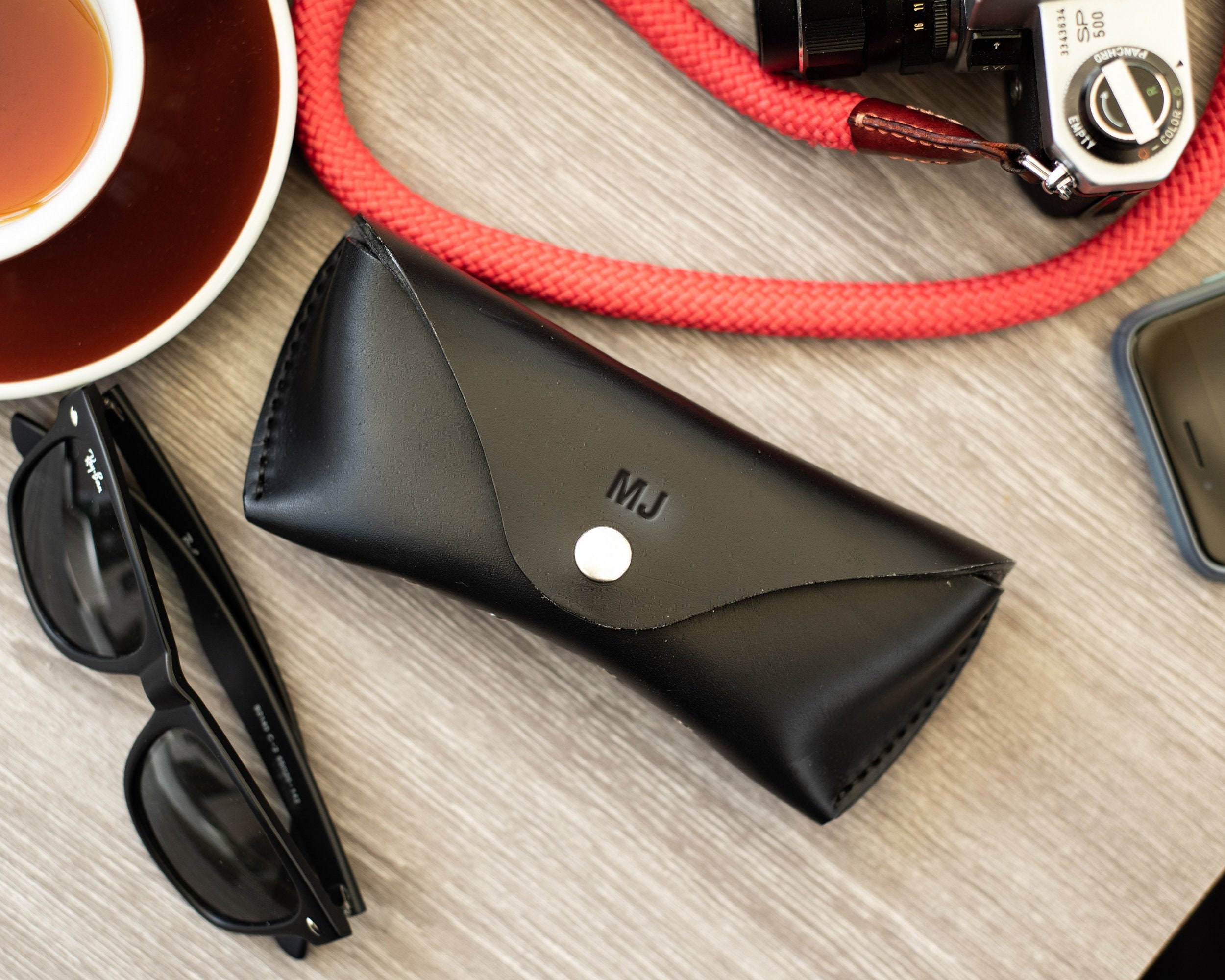ray ban case leather