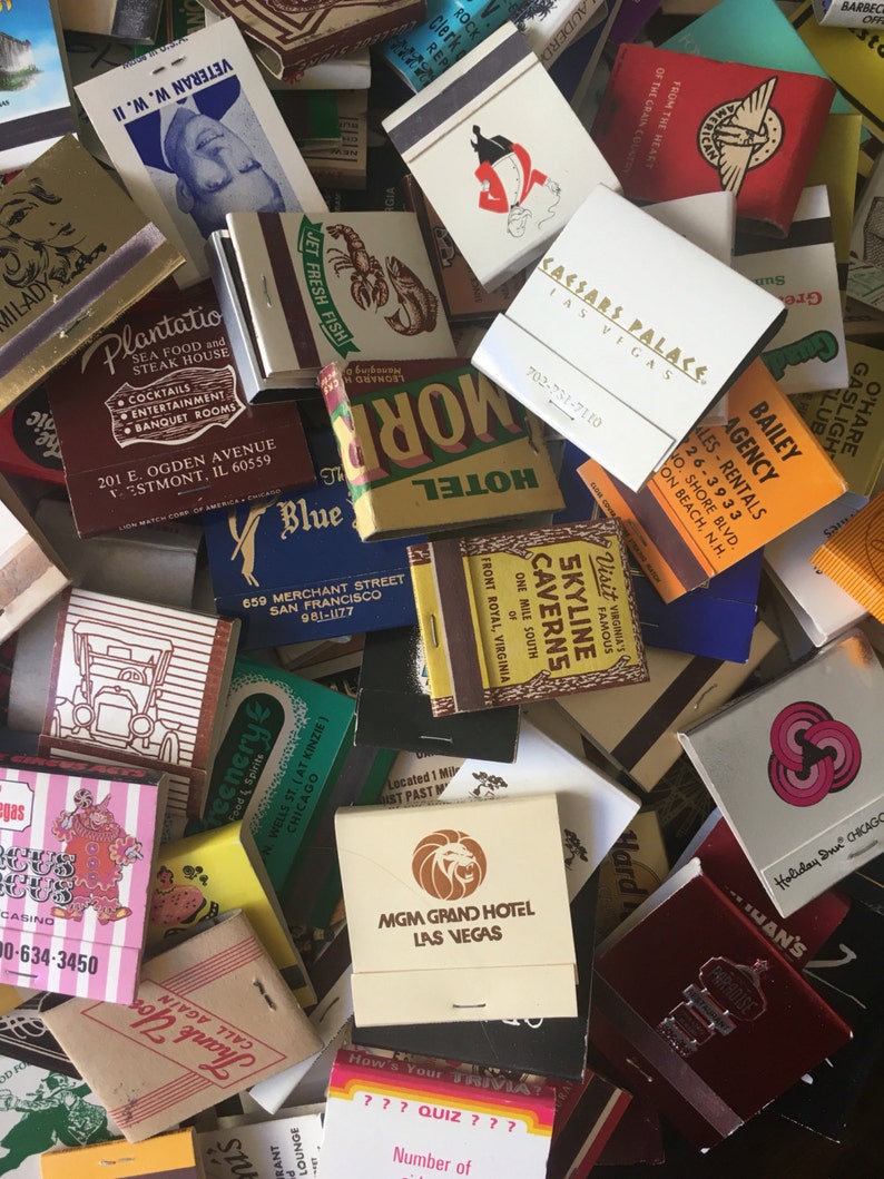 LOT OF 30 MATCHBOOKS from the 40s to 90s / vintage matches matchbook hotels casinos bar las vegas matchcovers match covers cover book books image 4