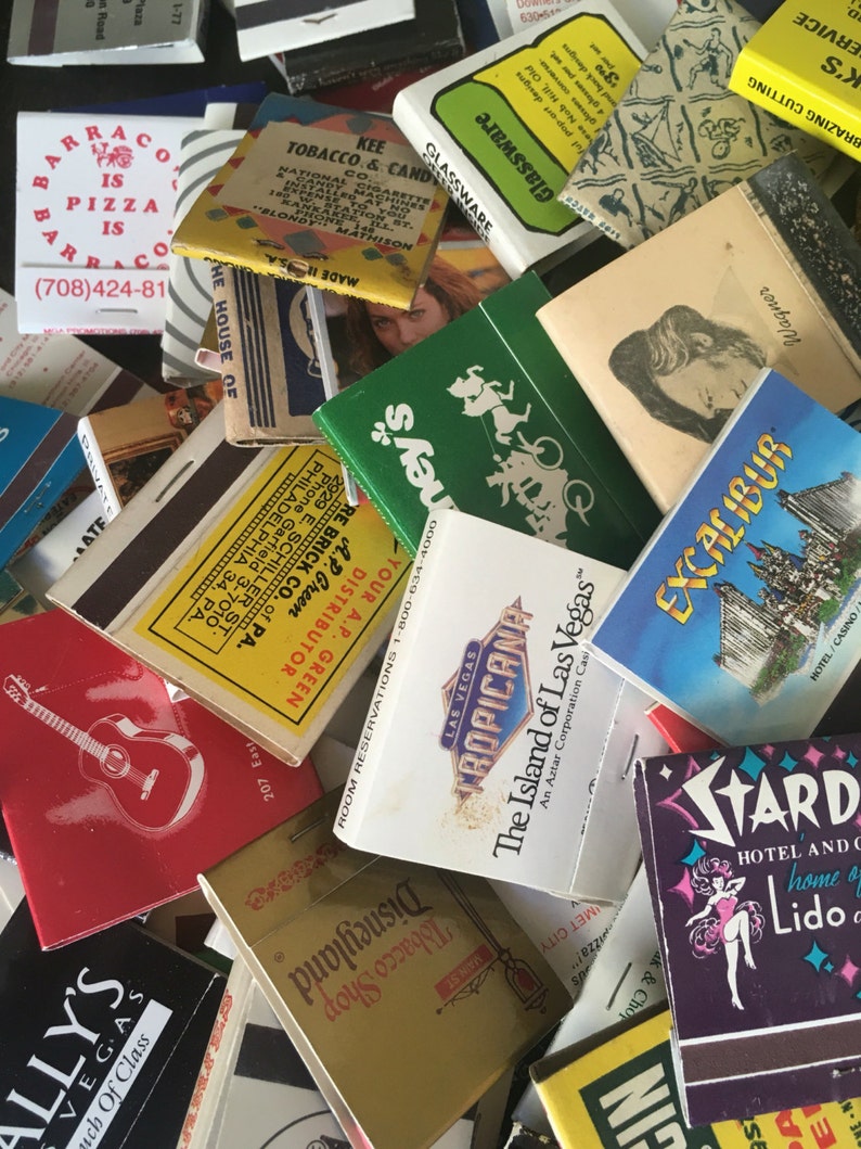 LOT OF 30 MATCHBOOKS from the 40s to 90s / vintage matches matchbook hotels casinos bar las vegas matchcovers match covers cover book books image 3