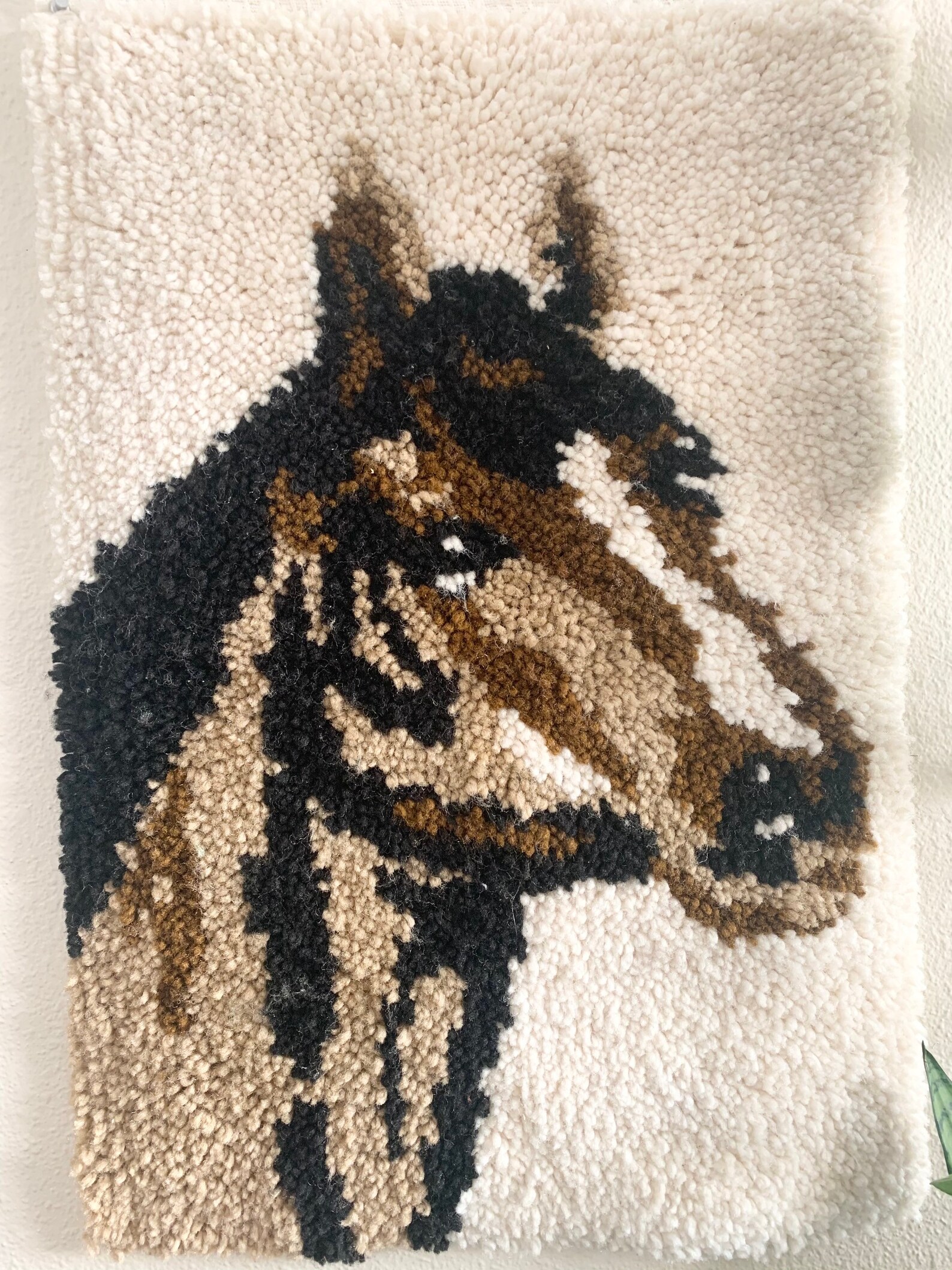 HORSE LATCH HOOK wall hanging vintage latchhook art latch hook Etsy