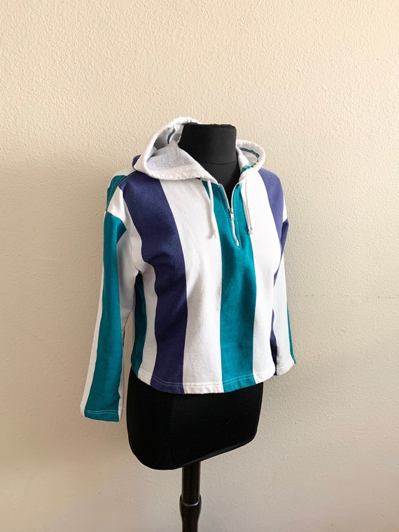 Sweet Vintage Crop Shirt main image 0