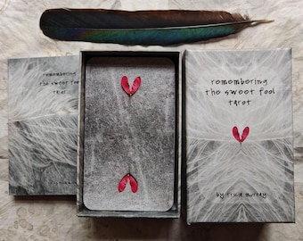 Recordando la baraja de tarot del dulce tonto, edición semilla del corazón