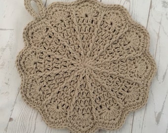 Crochet Scallop Pot Holder, Trivet, Hot Pad. 2 Sided. 100% Cotton