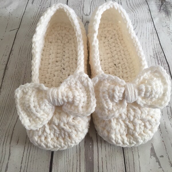 Crochet Temple Slippers Wedding Slippers with Bow Crochet Women Slippers Shoes White Slippers Crocher Slippers