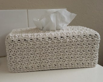 Crochet Tissue Box Cover. Tissue Box Holder in Cotton Yarn.