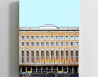 Llavero de madera con 5 imanes y soporte para llaves, que presenta una imagen del Aeropuerto Central de Berlín Tempelhof (THF).