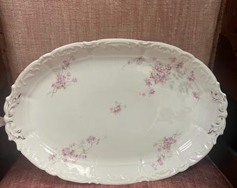 ANTICO PIATTO WEIMAR, Made in Germany, antico piatto in ceramica bianca con rose rosa, etichetta verde 1848-1933