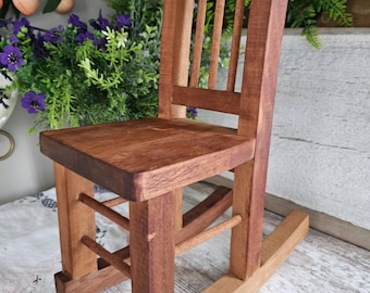 Mecedora de madera de juguete hecha a mano, mecedora de madera maciza, accesorio para sesión de fotos, mecedora para muñecas