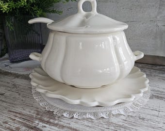 VINTAGE WHITE SOUP Tureen, Underplate and Ladle, Scalloped Edge Plate, Ceramic White Pottery, Shabby Chic, Farmhouse Decor, Early American