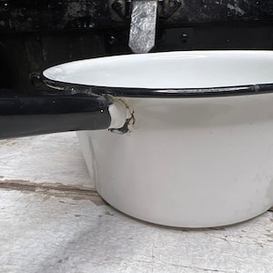 VINTAGE GRANIT noir et blanc, casserole blanche et noire, poêle vintage en métal blanc, poignée noire