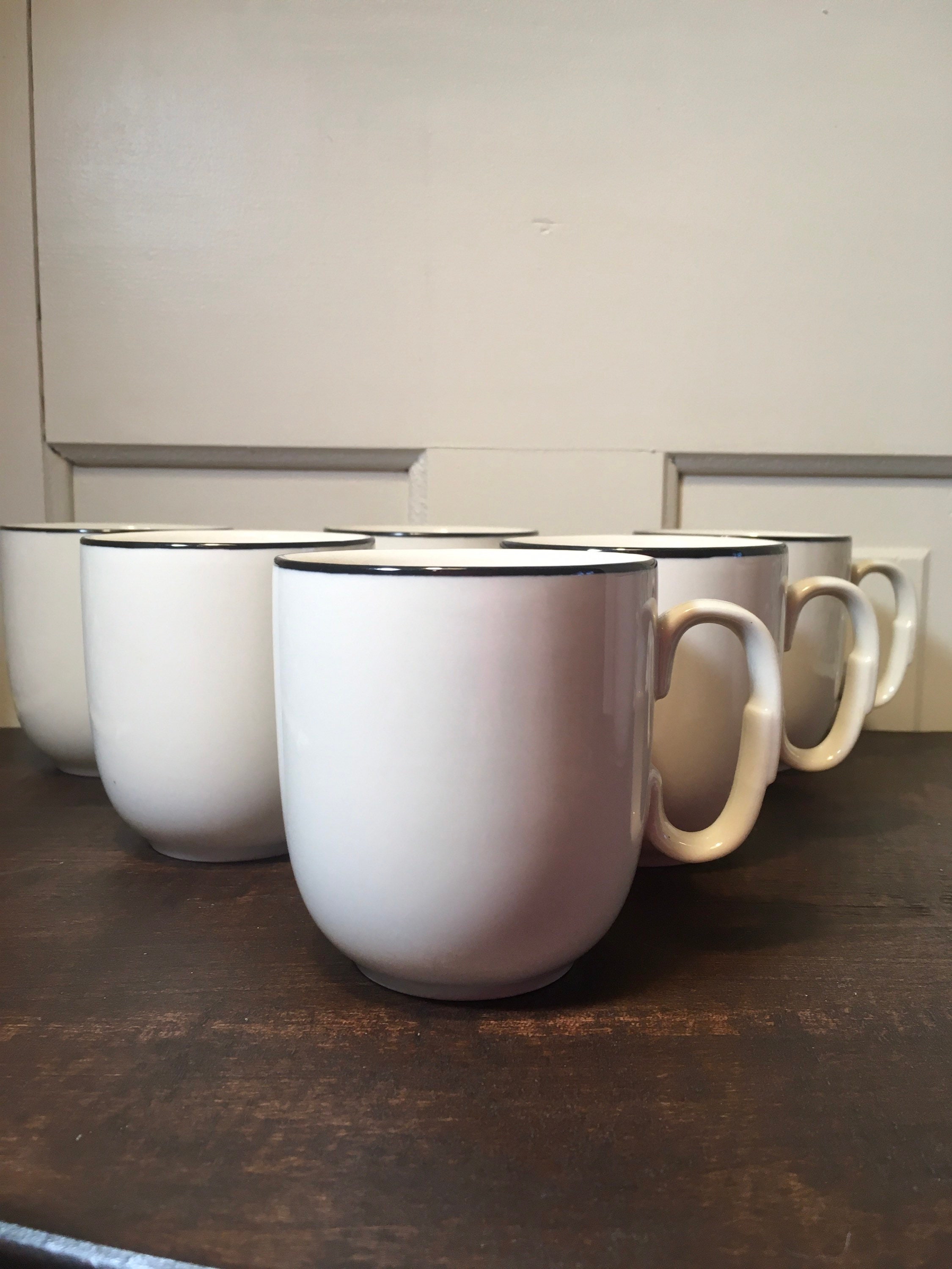Vintage White Coffee Cups, White Mugs, Chicken Mug, Chicken Coffee Cup.  Chicken Lover, Farmhouse Decor, Black White Chicken Cups 