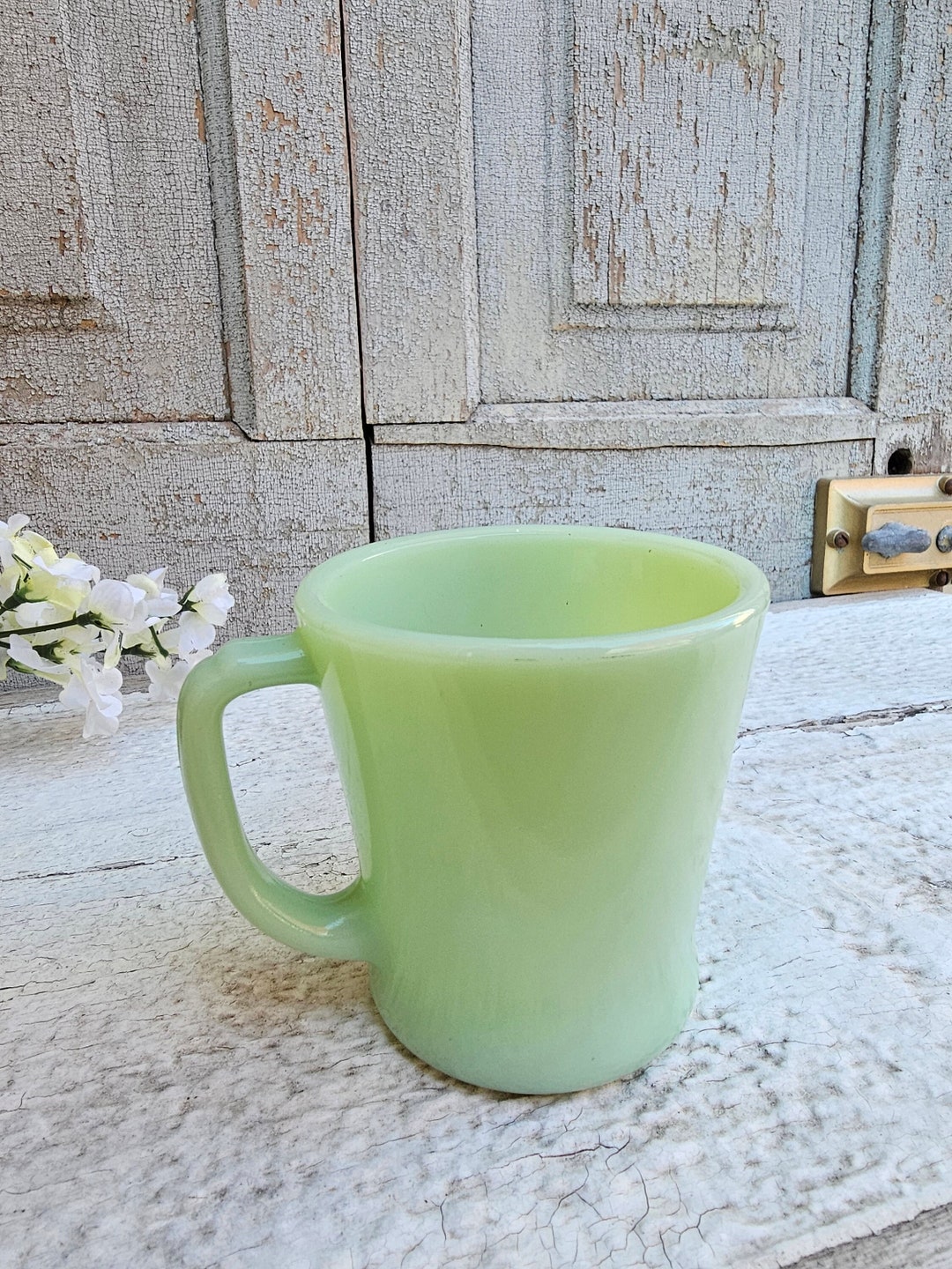VINTAGE JADEITE Mug, D Handle, Diner Mug, Restaurantware Mug Heavy
