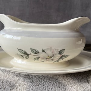 Vintage GRAVY BOAT, White Farmhouse Decor, Nautilus, Magnolia Decor