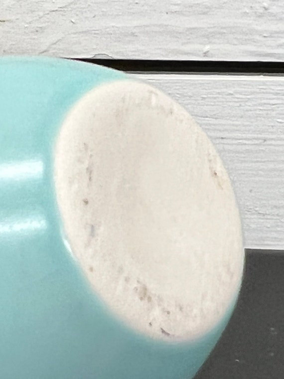 青い陶器のつぼみ型花瓶、非対称の青い花瓶、短い青い陶器の花瓶