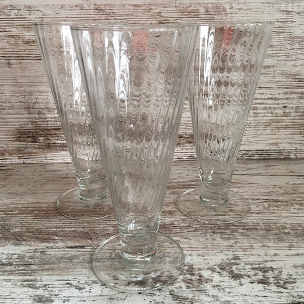 VINTAGE RIBBED Parfait Glass, Clear Ribbed Glasses, French Arcoroc Glasses, Vintage Clear Glass Parfait Glass Sold Individually