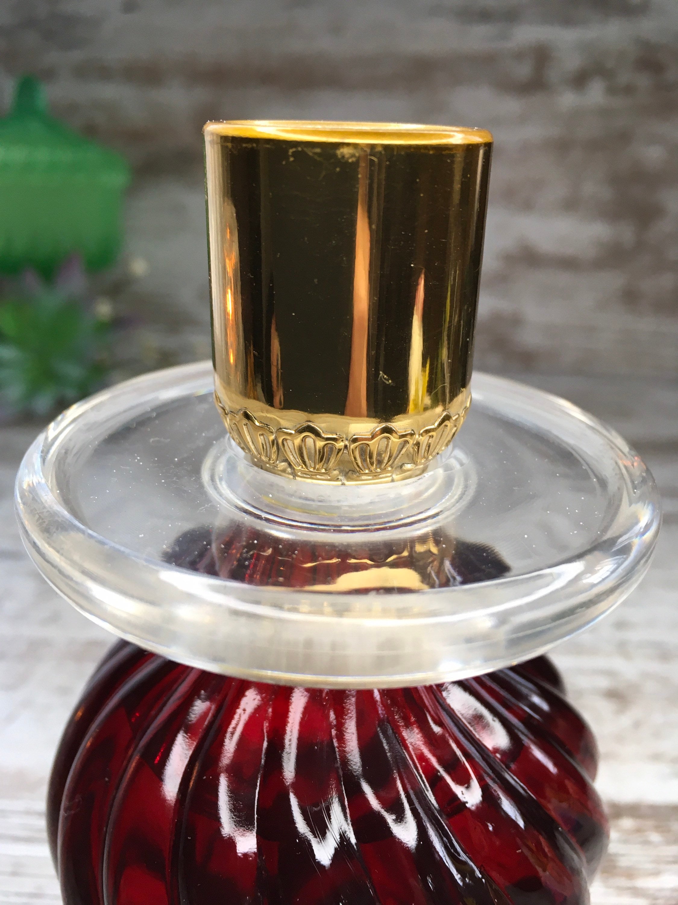 希少 AVON 1970年代 販売 ヴィンテージ香水瓶 パフュームミルクガラス