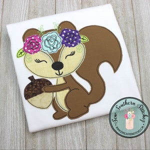 Raggedy Floral Squirrel Applique Design ~ Squirrel with Floral Crown ~ Instant Download