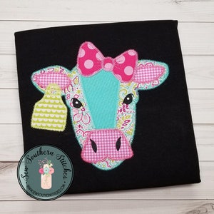 Zig Zag Cow Head With Bow Applique Design ~ Tag on Ear for Number or Monogram ~ Instant Download