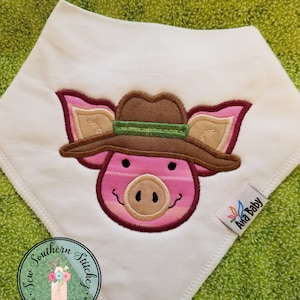 Pig Head Wearing Hat Applique Design ~ Fun Pig wearing Hat ~ Satin Finish ~ Instant Download