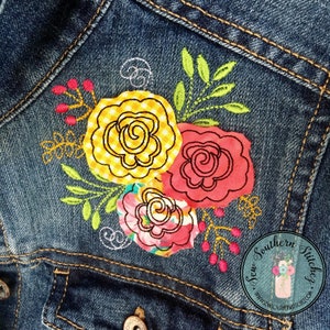 Raggedy Floral Cluster of Flowers Applique ~ Frame of Flowers Applique Design ~ Instant Download