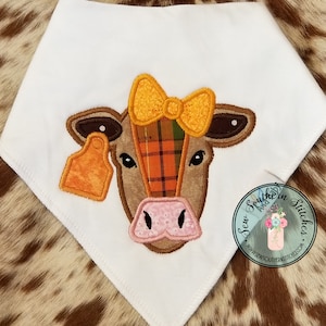 Cow Head With Bow Applique Design ~ Tag on Ear for Number or Monogram ~ Satin Finish ~ Instant Download