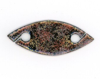 Glass Enamel Tatting Shuttle #473