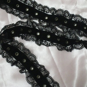 3 yards 2 1/2&quot; width black  poly cotton and  poly suede scroll trim for your design(b1)