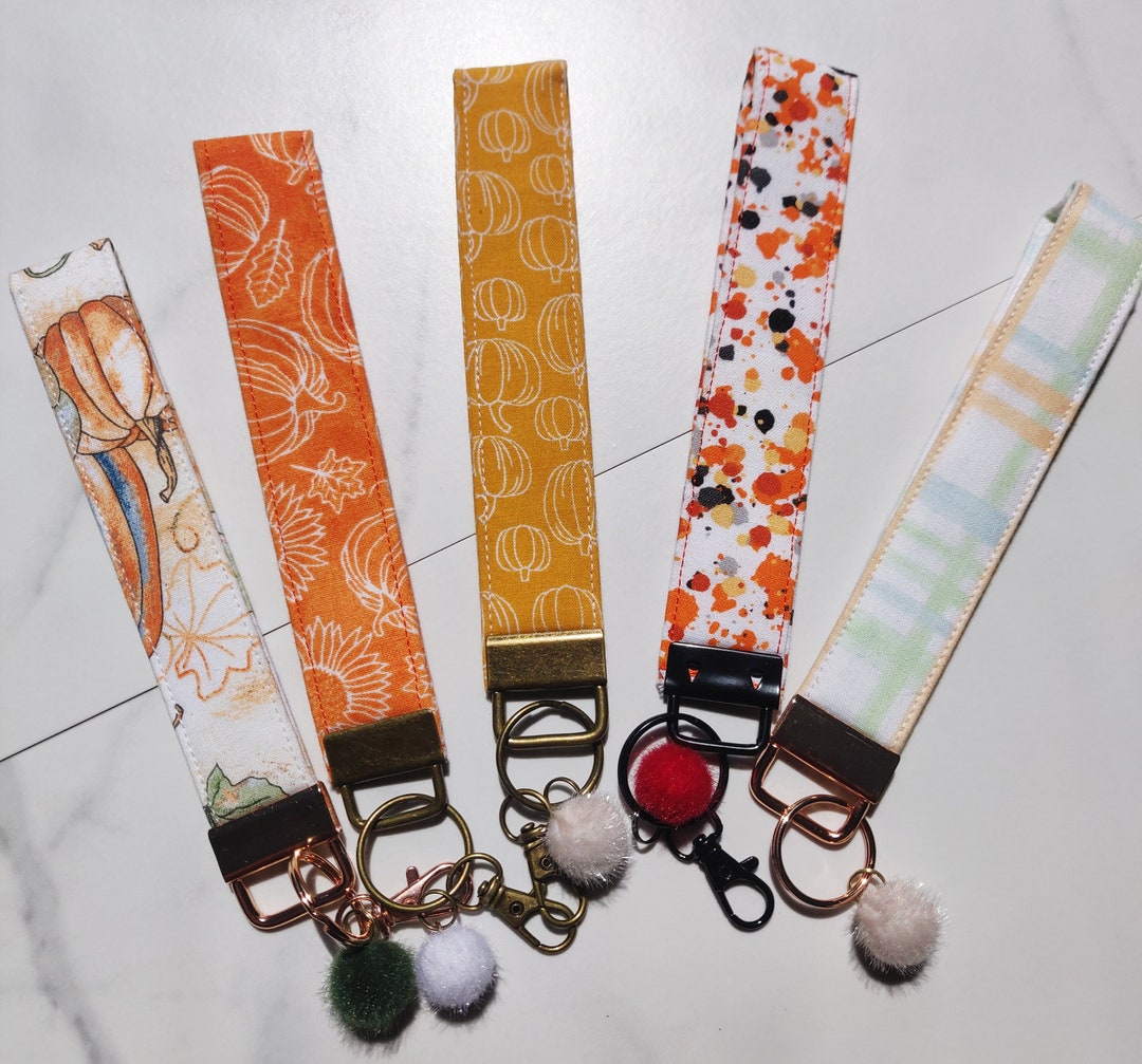 Fall Keychains Adult Key Fobs for Fall, Keychains for Autumn, Secure Wristlet Key Holder ...