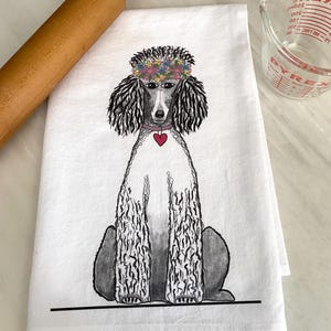 Tea Towel, Dish Towel, Poodle Towel, Hippy Poodle, poodle lover gift, mom gift, Poodle art, poodle decor, poodle kitchen, chef gift