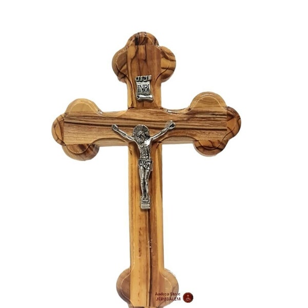 Croix orthodoxe en bois d’olivier faite à la main en Terre Sainte