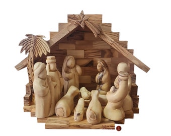 Nativity set olive wood figure authentic handmade in Bethlehem size 24*20*14cm figure size between 8-10cm