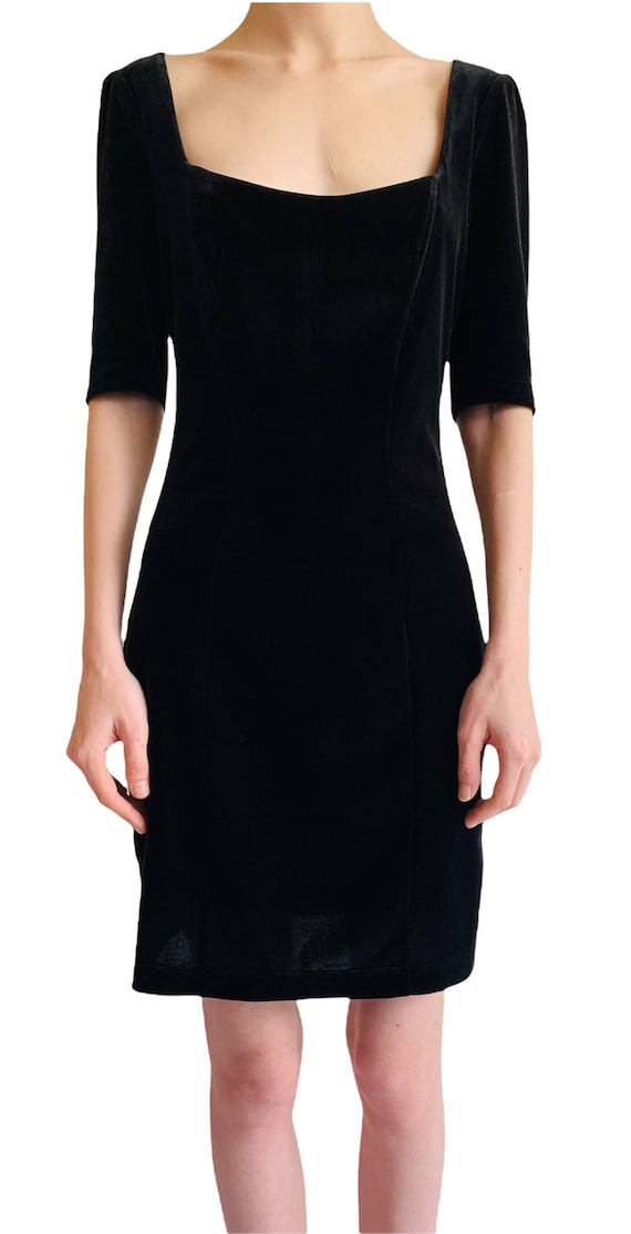 Black velvet knee length dress sale