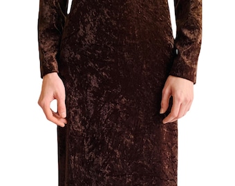 Vintage 1970’s chocolate brown velvet full length fitted dress. Size 10 AU.
