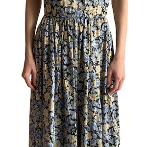 Vintage 1980’s ‘Laura Ashley’ cotton floral dress. Size 8 AU.