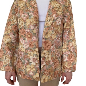 Vintage 1980’s floral cotton/linen Blazer. Size 10 AU