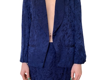 Vintage 1980’s embossed pure silk skirt suit. Size 8 AU.
