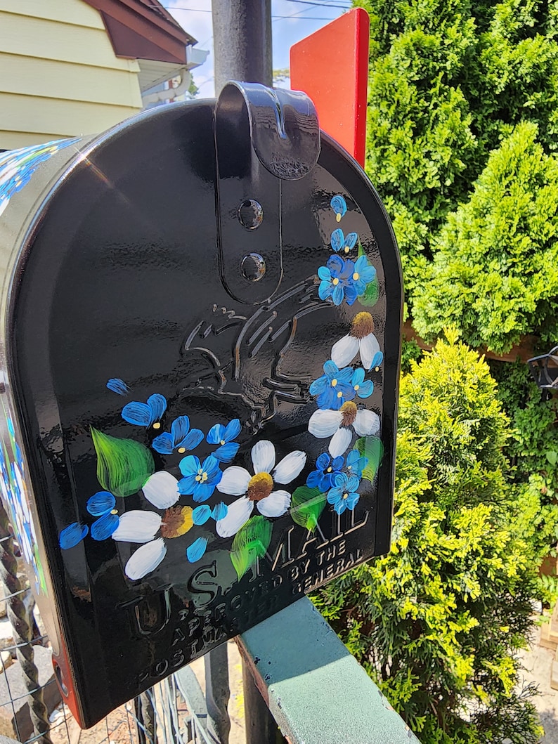 Hand Painted Mailbox daisies and blue flowers with emerald leaves. FREE Personalization, Housewarming gift, Artistic Unique yard art garden image 3