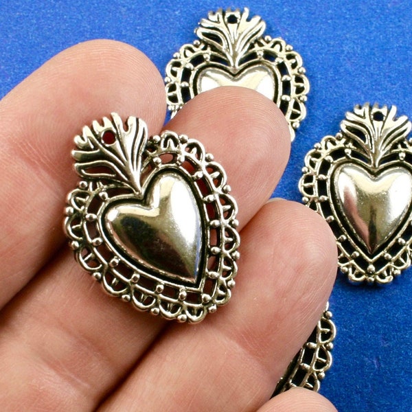 5 pieces -Antique Silver Scared Heart, Milagro Heart Charms, Ex Voto Heart, 29mm x 23mm- AS-B011502