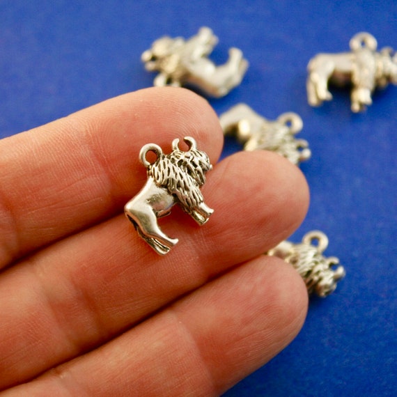 5 Pieces 3D Buffalo Charm, Antique Silver Bison Pendant, 3 Dimensional Bison, Silver Buffalo, 17mm X 16mm AS-B0138570 - Etsy 5 Pieces 3D Buffalo Charm, Antique Silver Bison Pendant, 3 Dimensional Bison, Silver Buffalo, 17mm X 16mm AS-B0138570 - Etsy