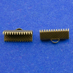 25 pcs -Antique Bronze Ribbon Crimp End, Toothed Crimp Cap, 16mm (5/8&quot;) x 8mm (3/8&quot;) Antique Brass Ribbon Crimp End- AB-B0112662