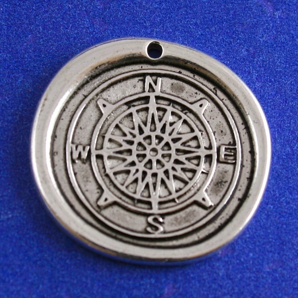 5 pcs -Antiqued Silver Wax Stamp Compass Charm 29mm x 28mm Round- AS-B008215