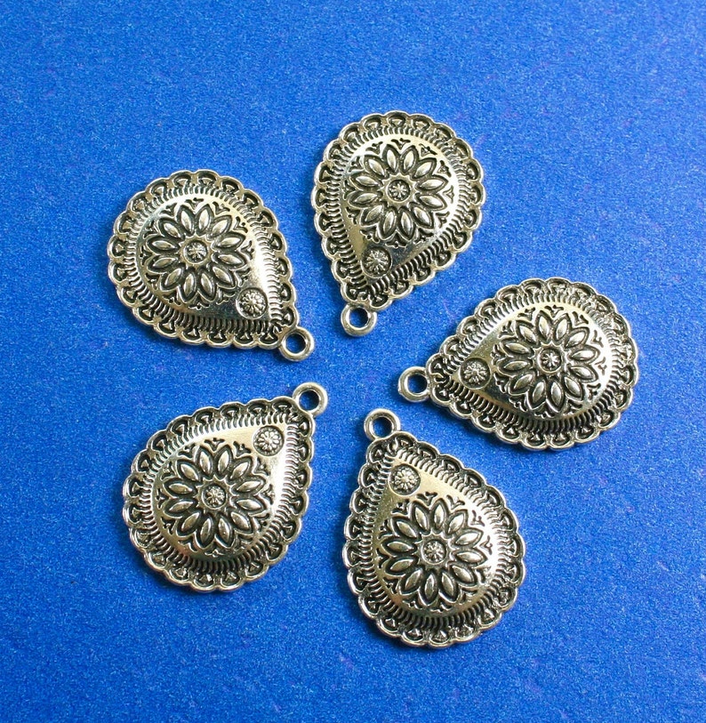 10 pcs Antique Silver Floral Southwestern Style Teardrop Pendant, Native American Style Charms, Carved Design Drop, 29mm x 21mm AS-B843095 image 3